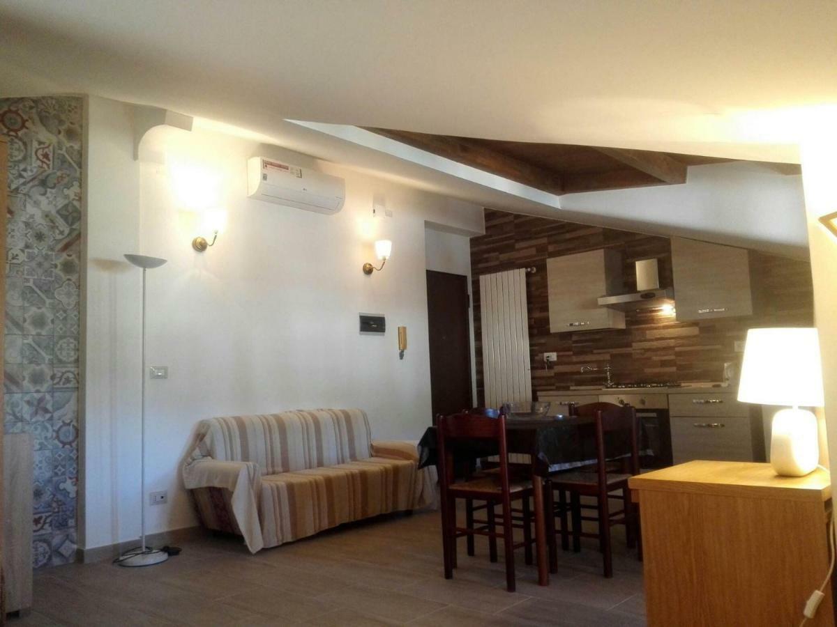Villa Marysa Studio Apartment Giardini Naxos Eksteriør bilde